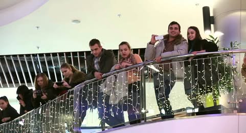 Dragi prieteni! Am revenit în forţă la muncă după sărbători! Va dorim înca odata un an frumos…